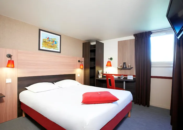 Kyriad Paris Ouest - Colombes