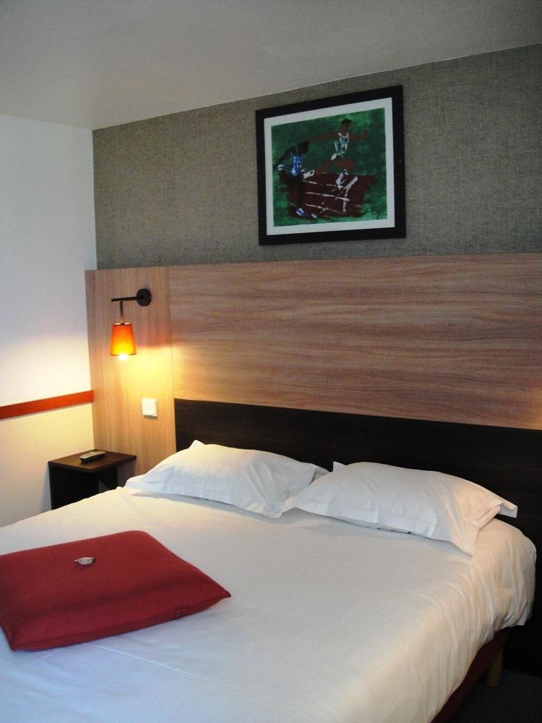 Hotel Kyriad Paris Ouest - Colombes 3*