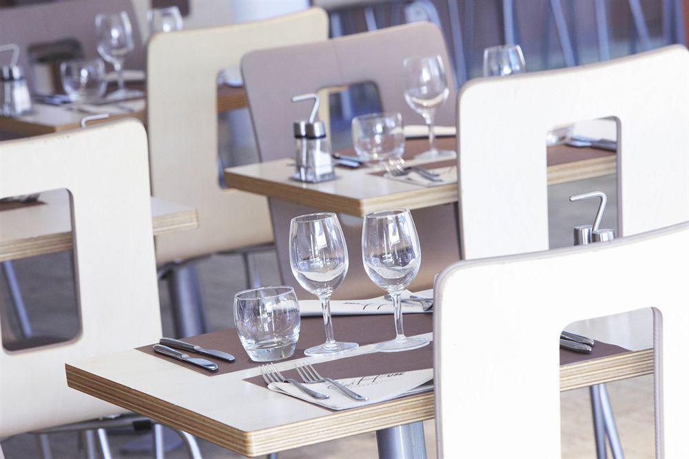 Kyriad Paris Ouest - Colombes Hotel 3*